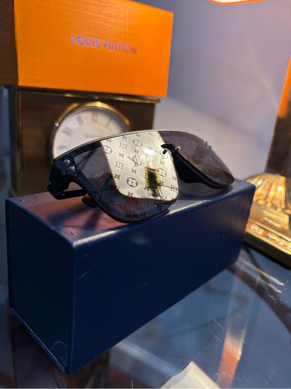 Louis Vuitton Mirror Monogram Shield Sunglasses in Black and Silver - Picture 2 of 8